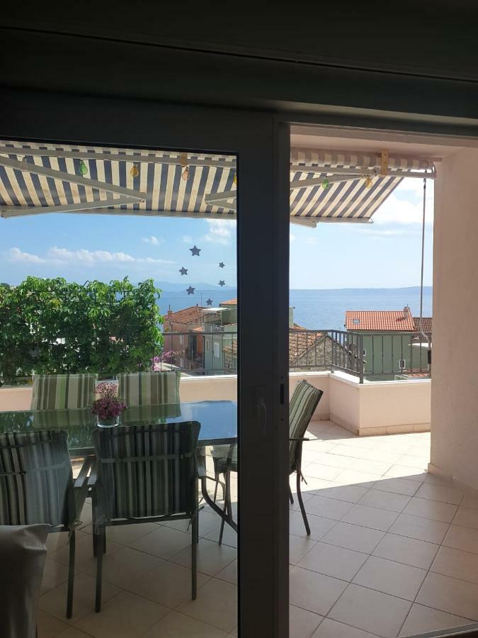 Apartments Pero Podgora Bagian luar foto